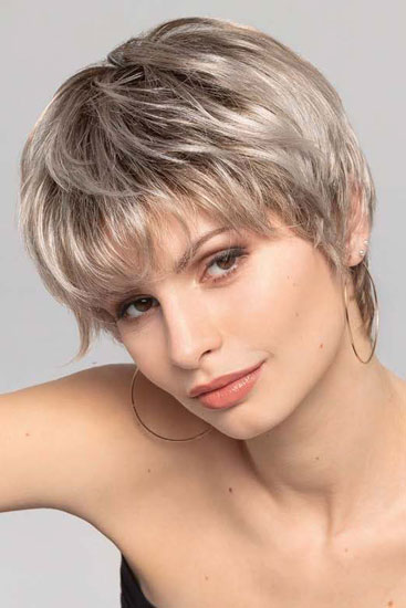 Short hair wig: Gisela Mayer, Giovanna Mono Lace